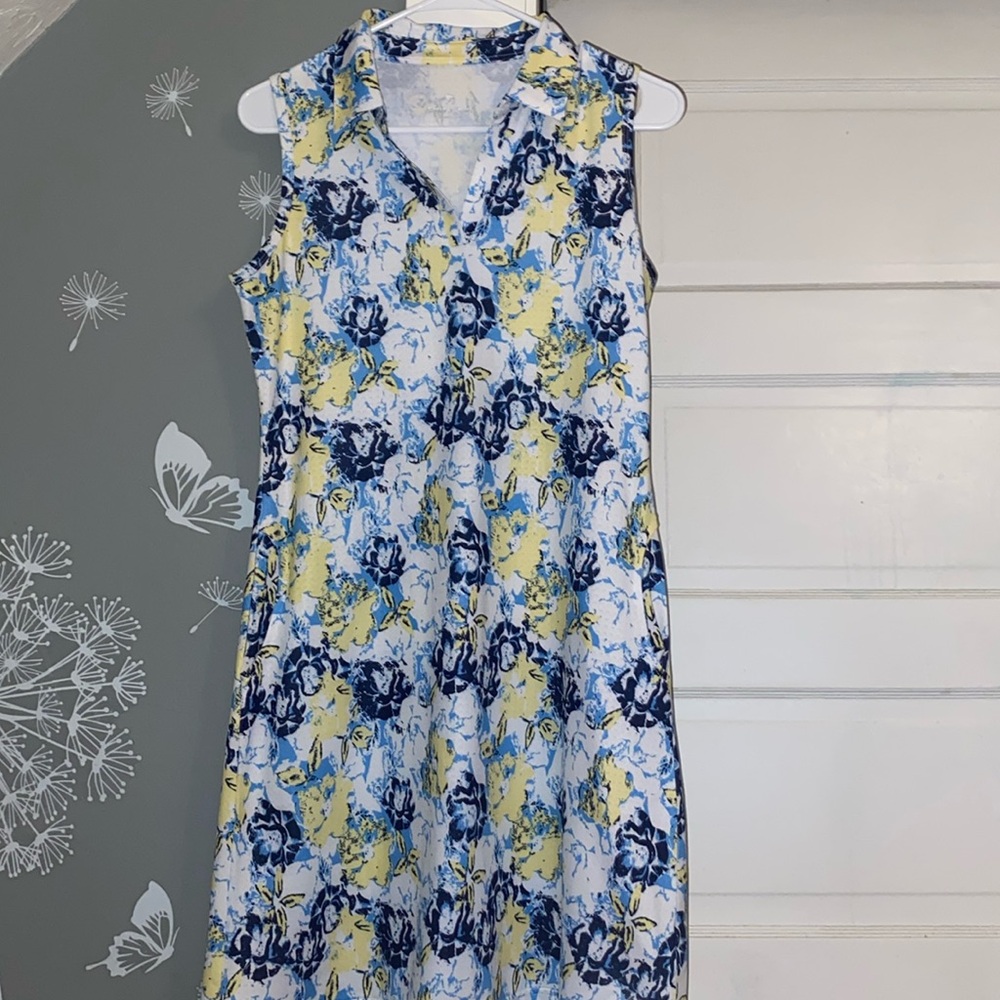 Bette and court dress size small